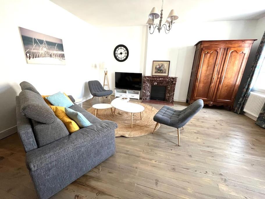 Charmante Charentaise Saint-Jean-dʼAngély Eksteriør bilde